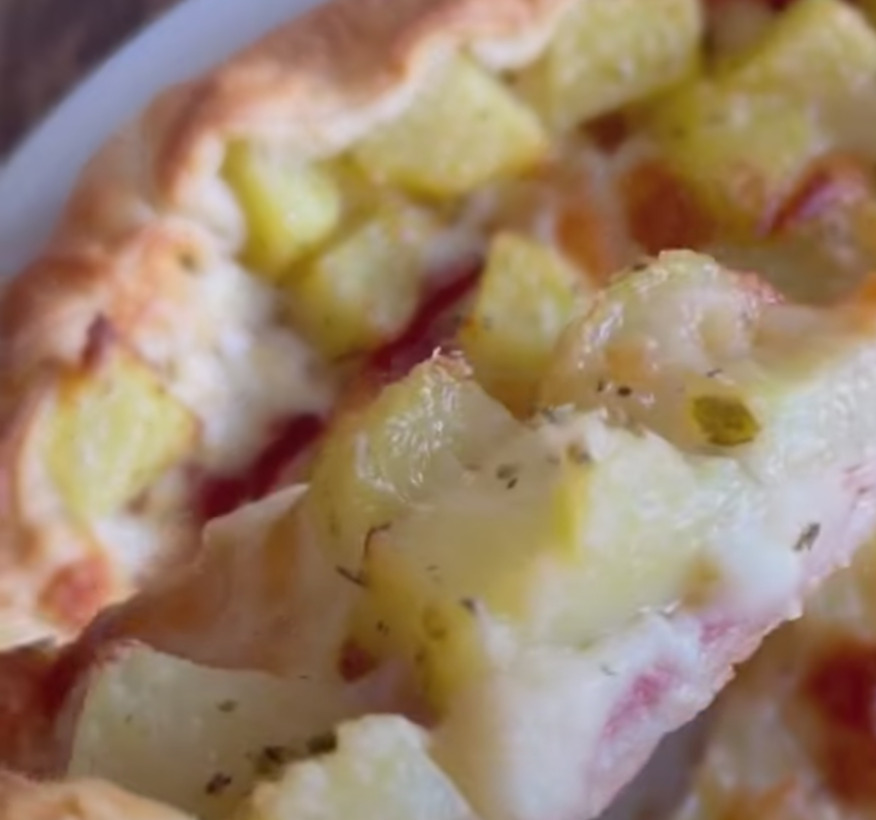 Sfoglia con patate e prosciutto