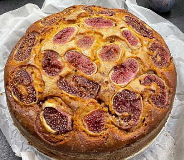 Torta soffice con fichi