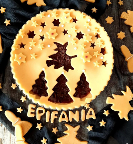 Crostata con marmellata di lamponi artigianale e scaglie di cioccolato