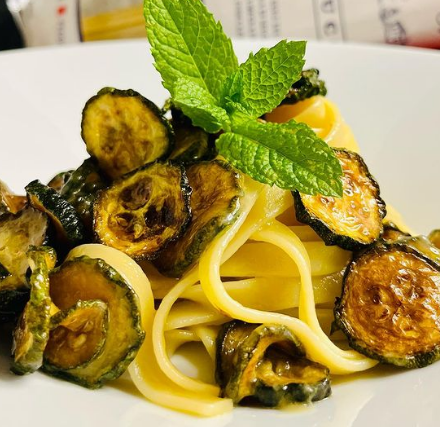 Spaghetti quasi nerano
