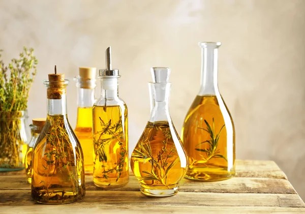 Come preparare l'olio aromatizzato in casa